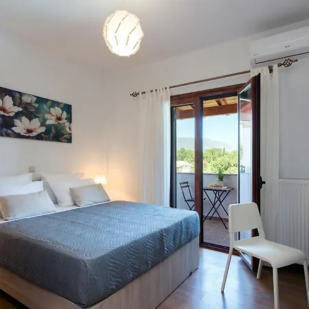Wonderful - 3 Bedrooms & Private Pool - Ena - Corfu Дассия